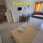 Апартаменты Countryside Studios